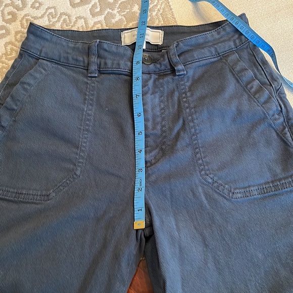 Fat Face Size 4 Short Blue Pants in EUC - Picture 6 of 7